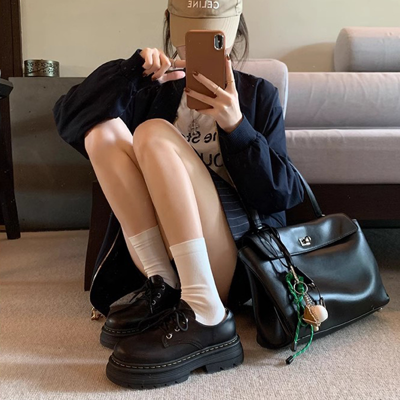 Grape Mom Otoño Nuevo estilo estilo británico con cordones para aumentar los zapatos Lofu de plataforma de tacón grueso Zapatos de cuero pequeños de punta redonda Otoño femenino