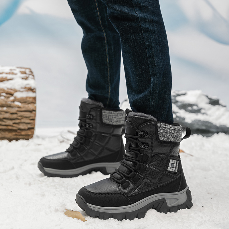 Botas de nieve de gran tamaño transfronterizas de fábrica para hombres y mujeres con zapatos de algodón gruesos para zapatos al aire libre antideslizantes botas cálidas para apoyar el cabello