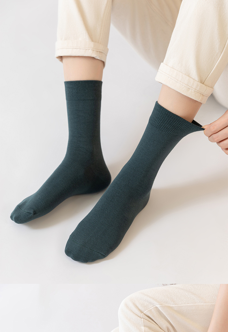New pure cotton mid-length socks for women, sweat-absorbing, breathable and warm in autumn and winter, solid color pile socks for women, trendy socks wholesale pic 28