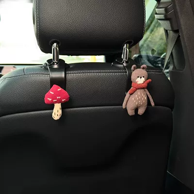Car seat back hook, car storage fabric hook, artistic style, cute cartoon hook for car interior, suitable for the back seat