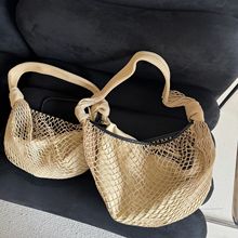 2025�¿�O�W���s�����������W��ţ��Croissant�μ�б��r��Ů��