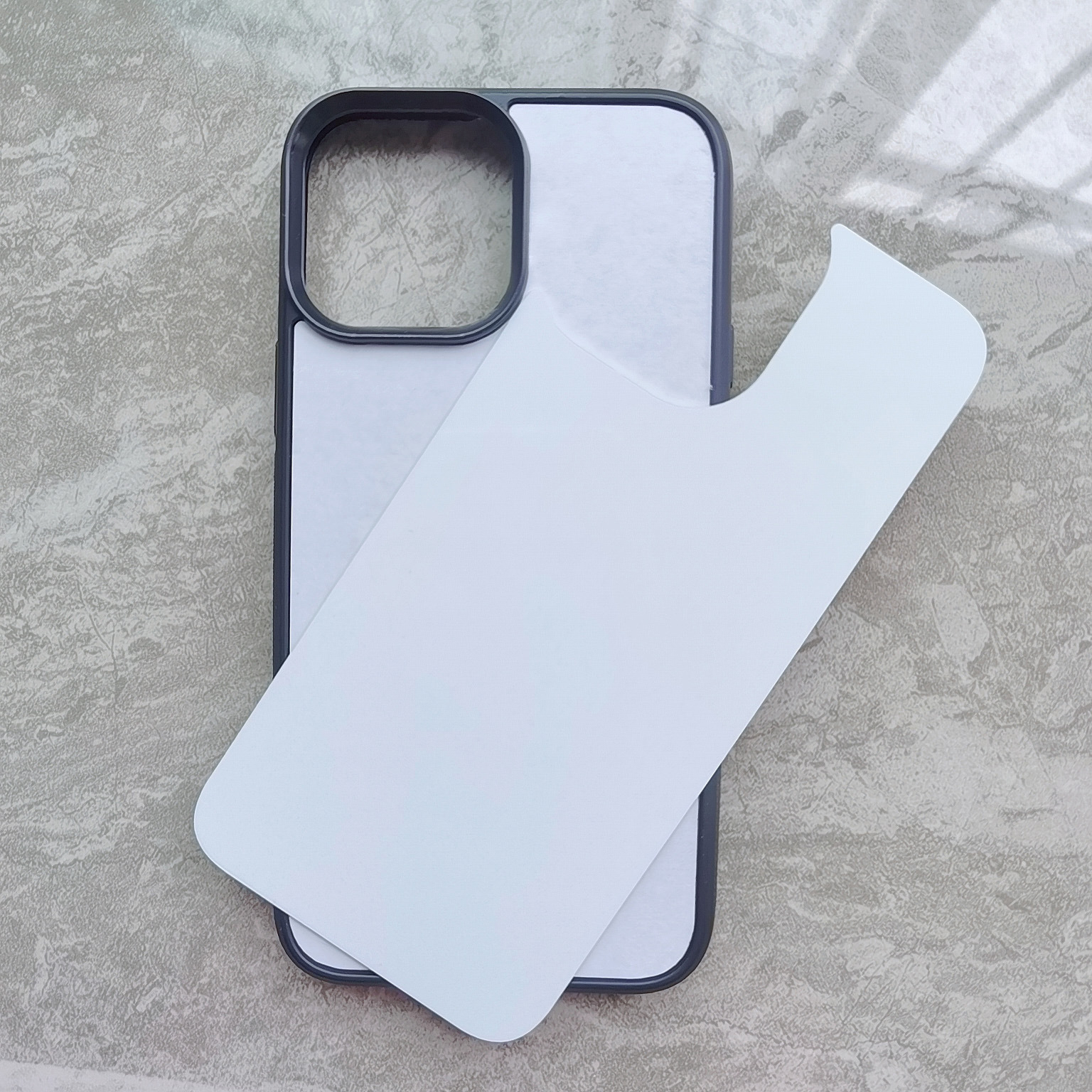 Adecuado para Apple serie 16 transferencia térmica hoja de aluminio funda protectora para teléfono móvil 2DTPU PC tablero nacarado dos en uno