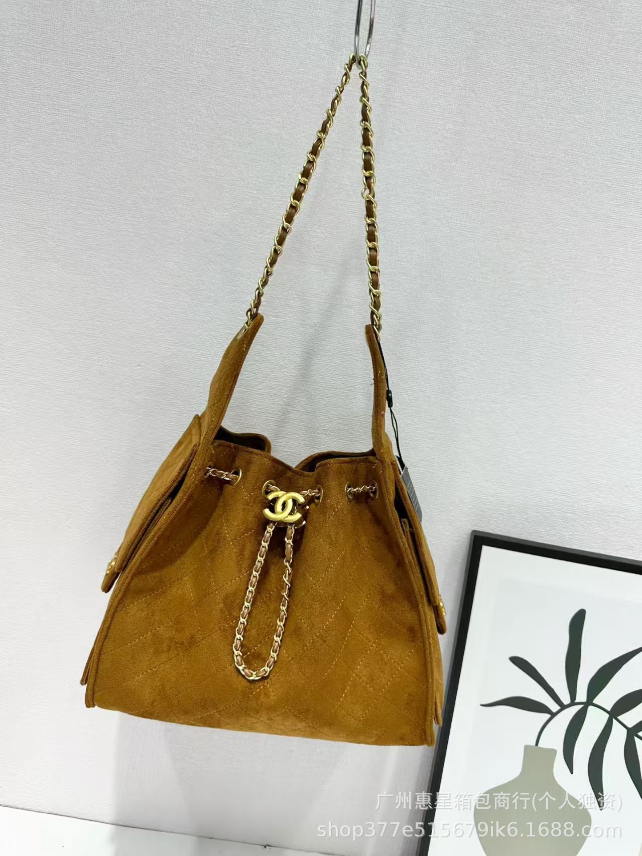 A038 suede brown