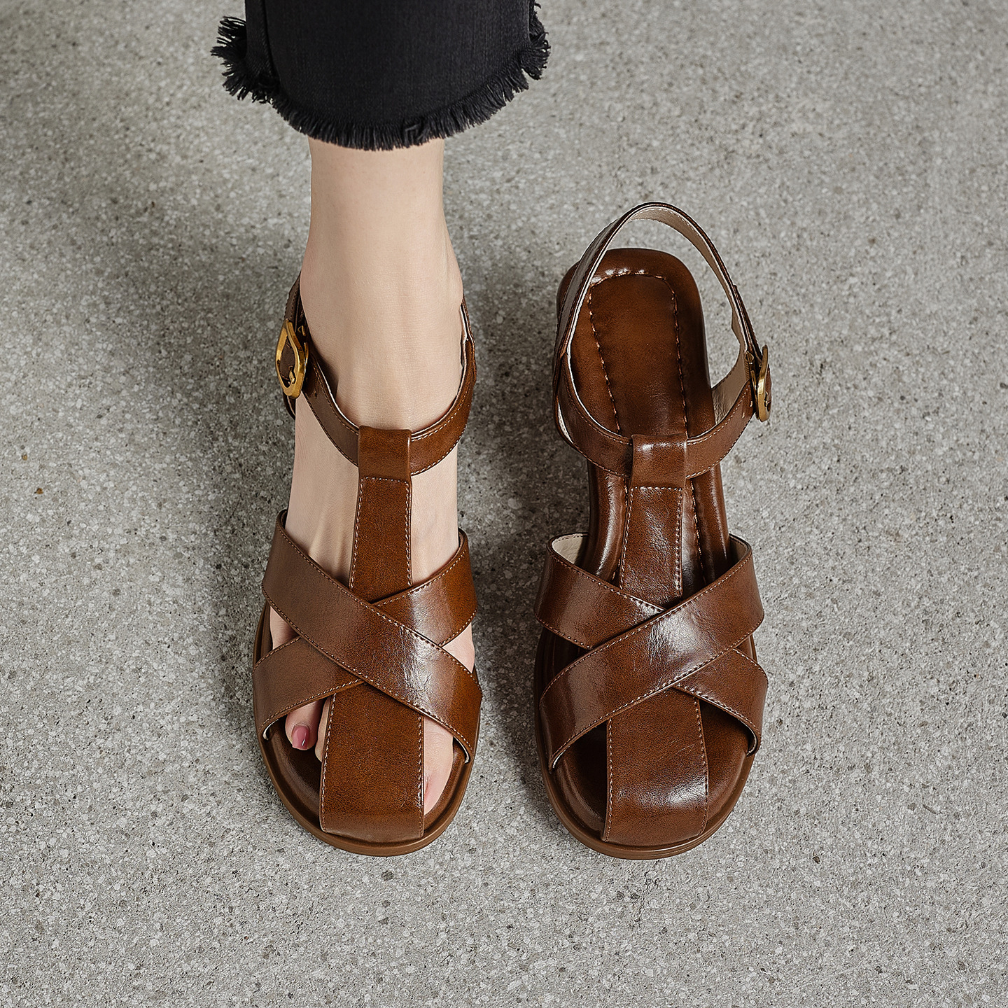Sandal nữ cao gót quai T dệt kiểu La Mã cổ điển — màu nâu