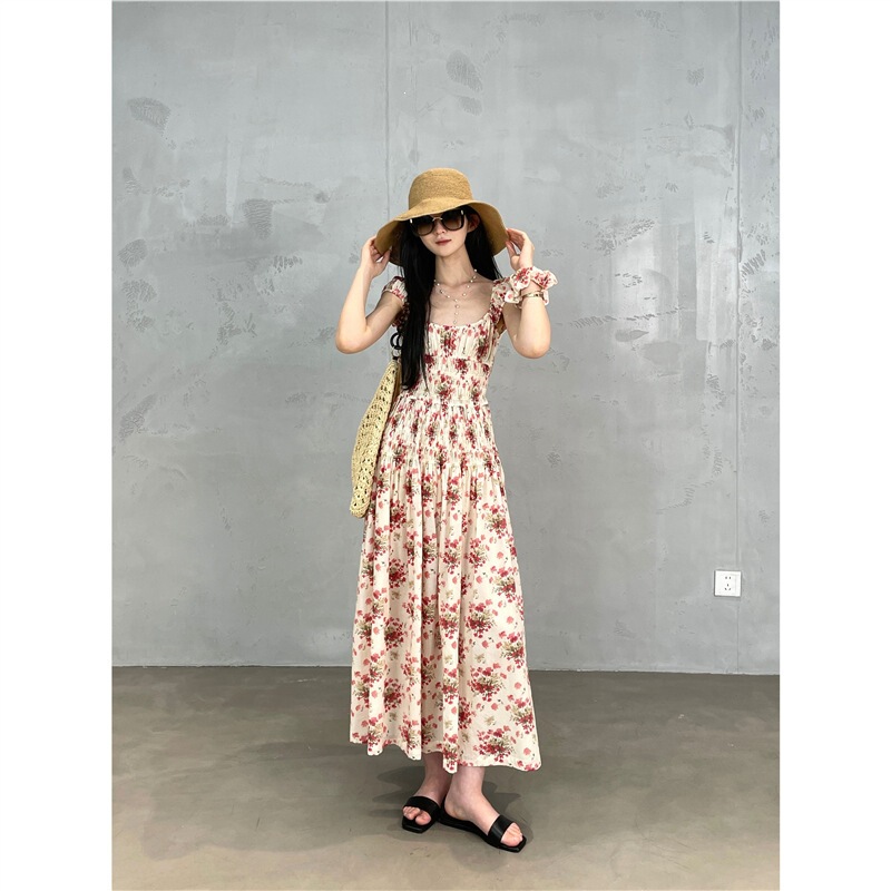 Xiaoxia Huayu Tea Break: Beautiful Summer Dress for Women, French Pastoral Style, Gentle Long Dress with Floral Print, Vacation Beach Dress Xiaoxia Huayu Tea Break: Beautiful Summer Dress for Women, French Pastoral Style, Gentle Long Dress with Floral Print, Vacation Beach Dress