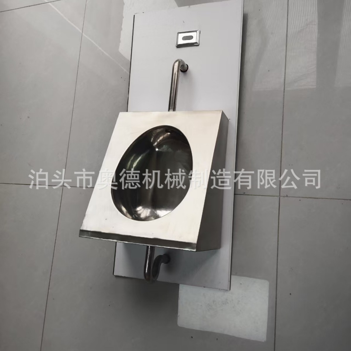 不锈钢小便池 学校商场立式小便池火车站公厕用小便槽小便器