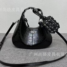 �羳���� GA���ŷ������Ƶ���б��Ҹ�°� �����ʸ�ͨ�ڰ���Ů