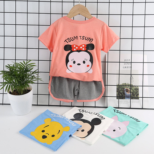Set of two children's summer clothes for girls and boys: short-sleeved T-shirts and shorts for girls, quick-drying clothes for boys