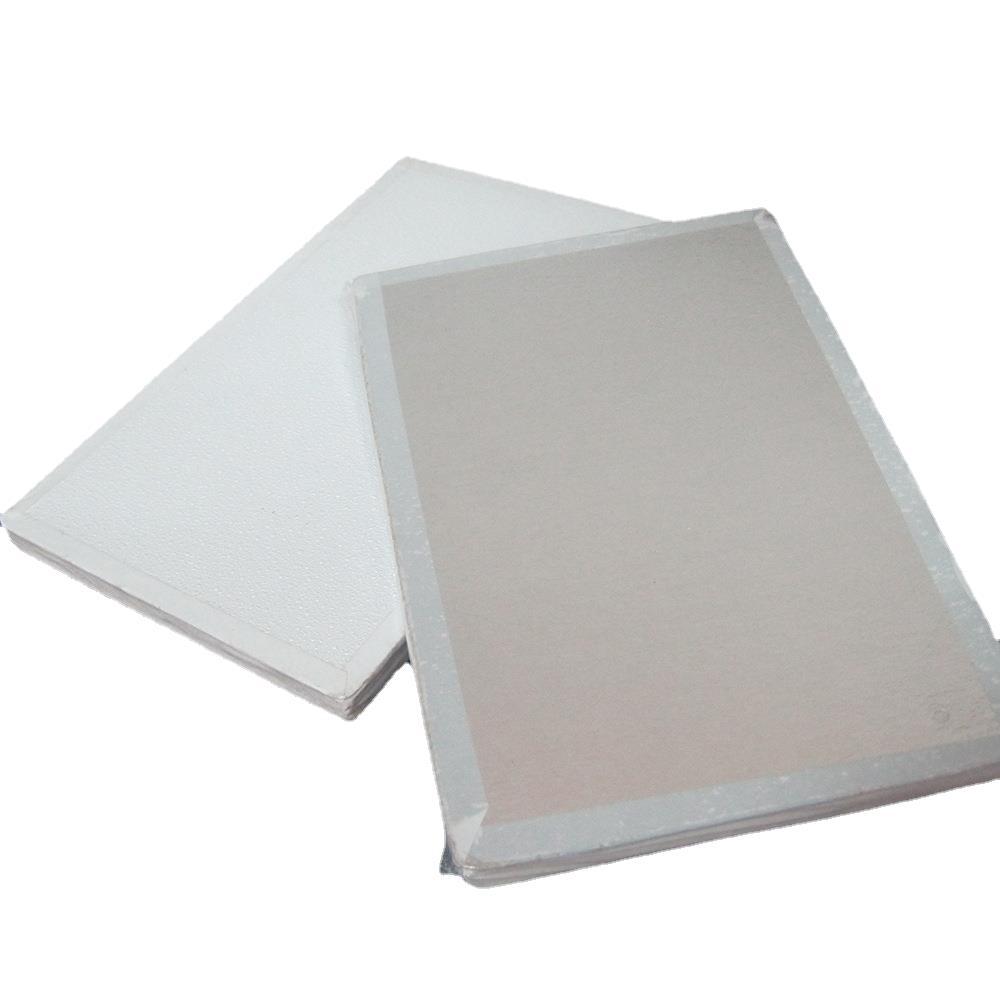 Techo de placa de yeso Techo de placa de yeso 600*600 techo Tablero limpio de PVC Tablero laminado Tablero a prueba de humedad