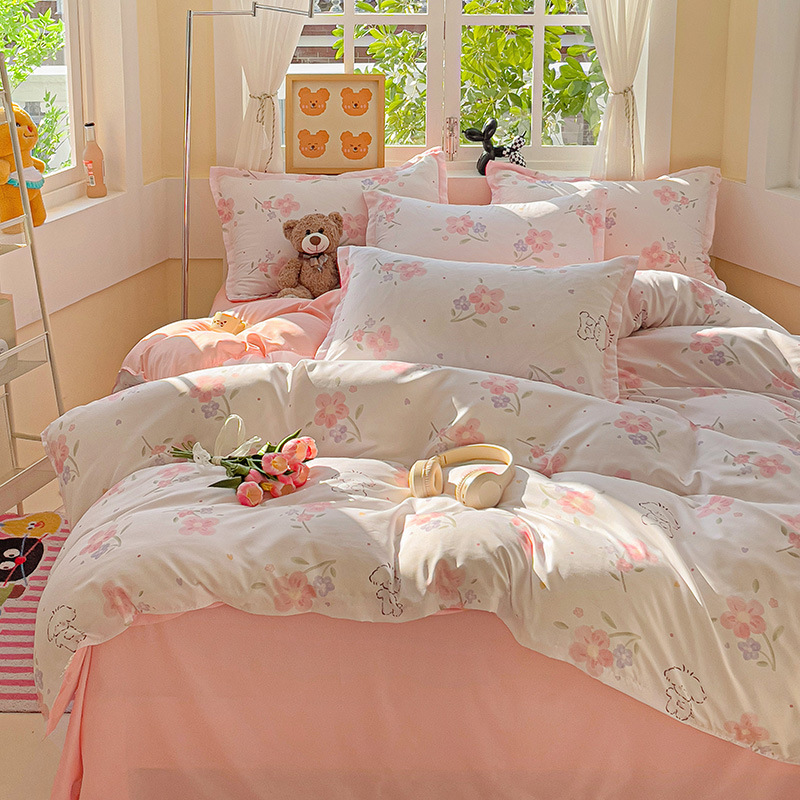 분홍색과 보라색 꽃