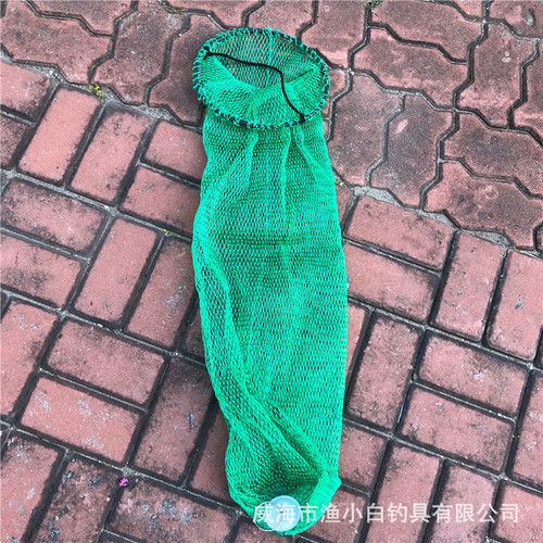 Fish protection boat for fishing in the sea, fish protection boat for fishing on the shore, fish protection boat for fishing quickly, foldable overlapping rough woven fishing net bag