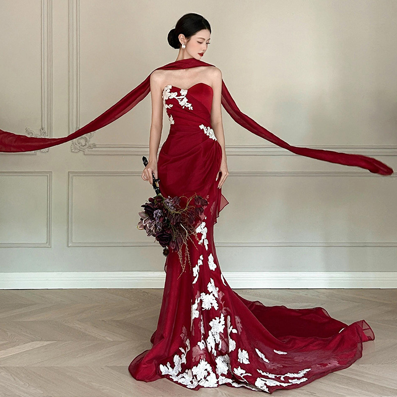 New Chinese Style Dressing Gown for Women 2025 New High-End Burgundy Bride Engagement Wedding Morning Dress Dress Toast Dress