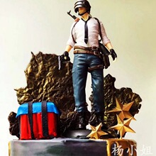 大吉大利晚上吃鸡 蛋糕装饰吃鸡武器人偶 小号平底锅吃鸡蛋糕装饰