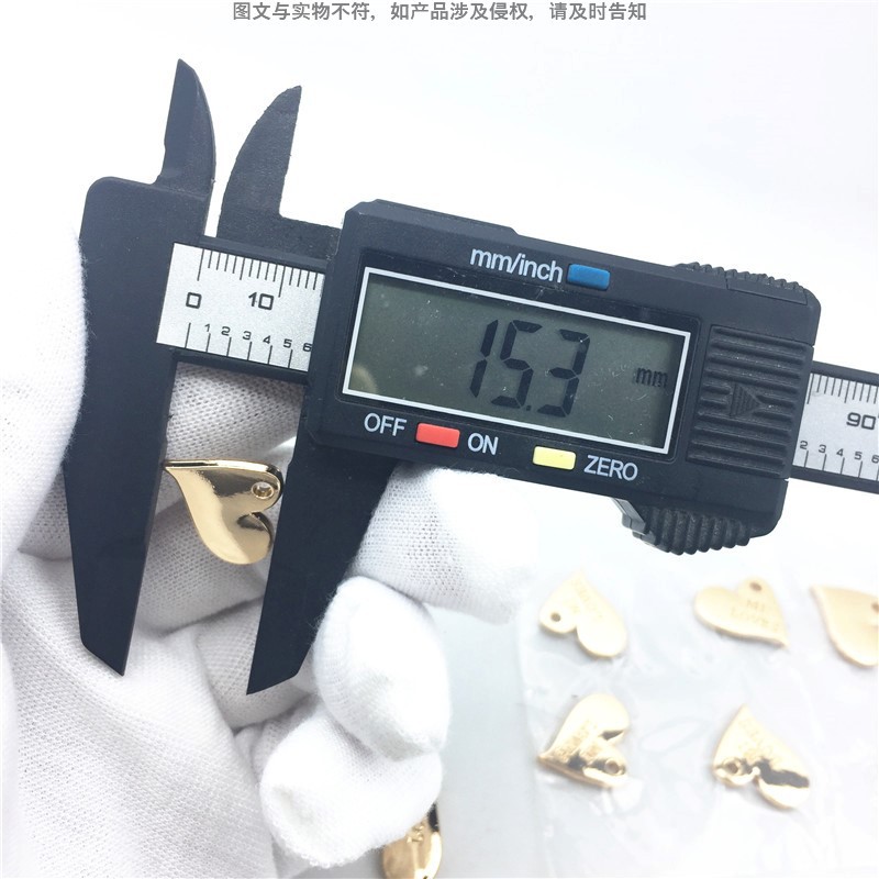 厂家情侣礼品新款玻璃瓶吊牌 love爱心形饰品 小饰品吊坠