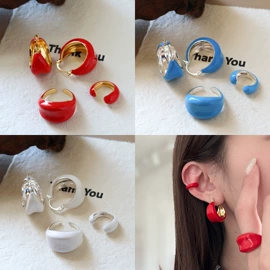 项链;耳环;手链