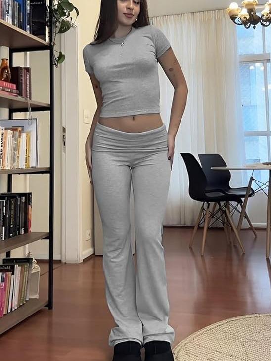 European and American cross-border best-selling casual workout women's two-piece set: round-neck T-shirt and low-waist flared pants sports outfit European and American cross-border best-selling casual workout women's two-piece set: round-neck T-shirt and low-waist flared pants sports outfit