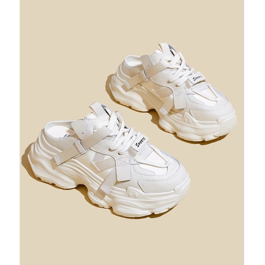 Semi pantuflas Baotou ropa exterior de mujer 2024 primavera y verano nuevo estilo malla transpirable perezoso estilo caliente zapatos casuales de suela gruesa