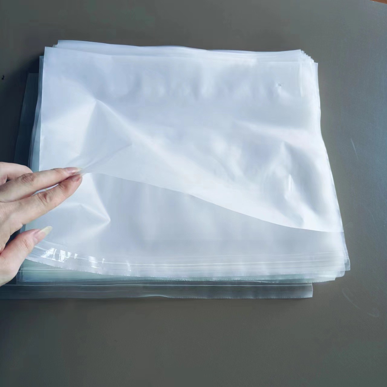 工厂批发PO低压磨砂半透明服装袜子塑料包装不干胶自粘袋可印刷