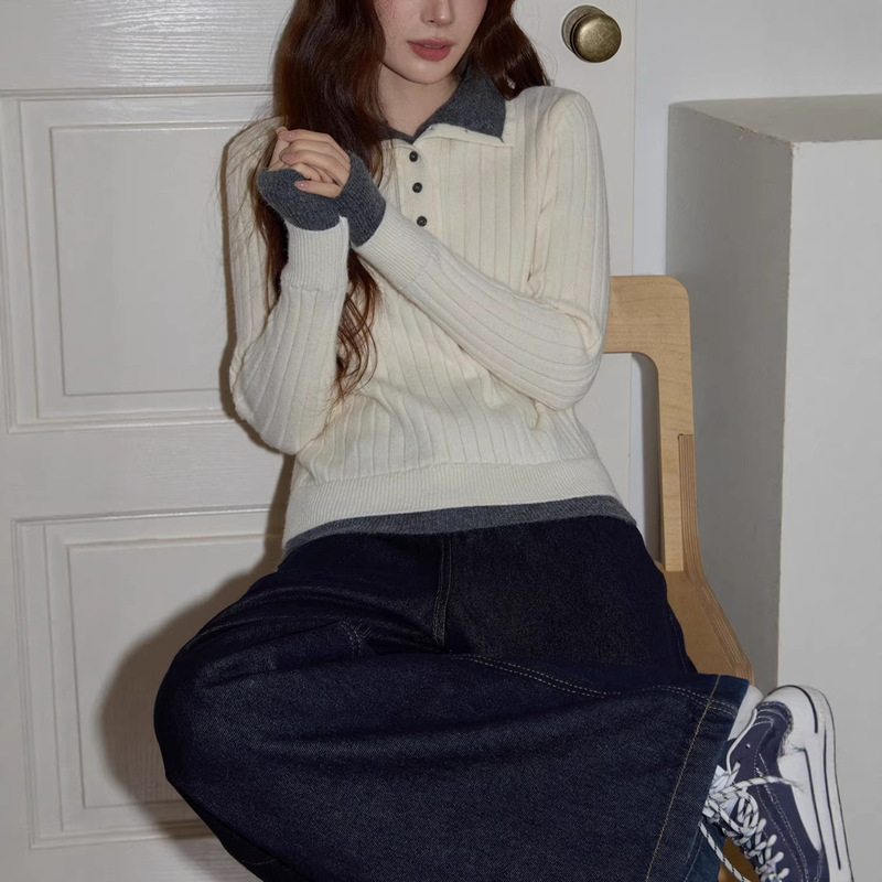 Chic Winter Slim-Fit Sweater for Women, White Collared Thickened Base Knitwear, High-End Woolen Top