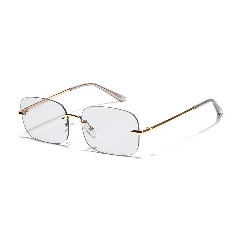 Transparent lens, square sunglasses, 2 carat