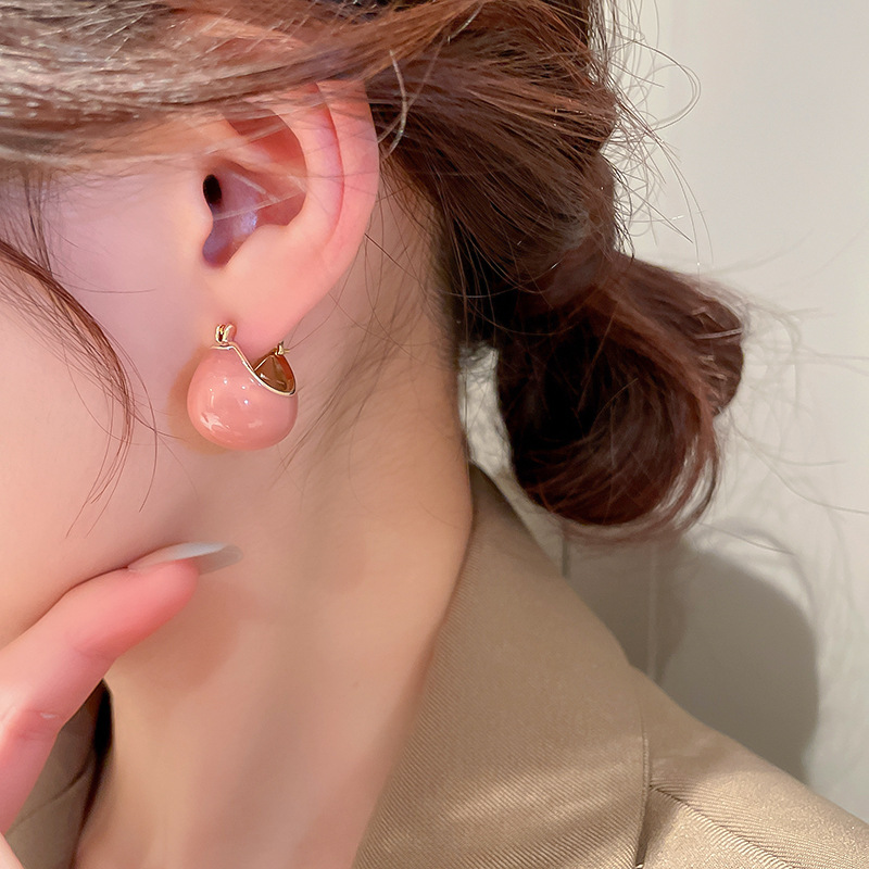 Holiday, Daily Occasion Copper Material 1 Pair Retro Ball Enamel Plating Copper Hoop Earrings