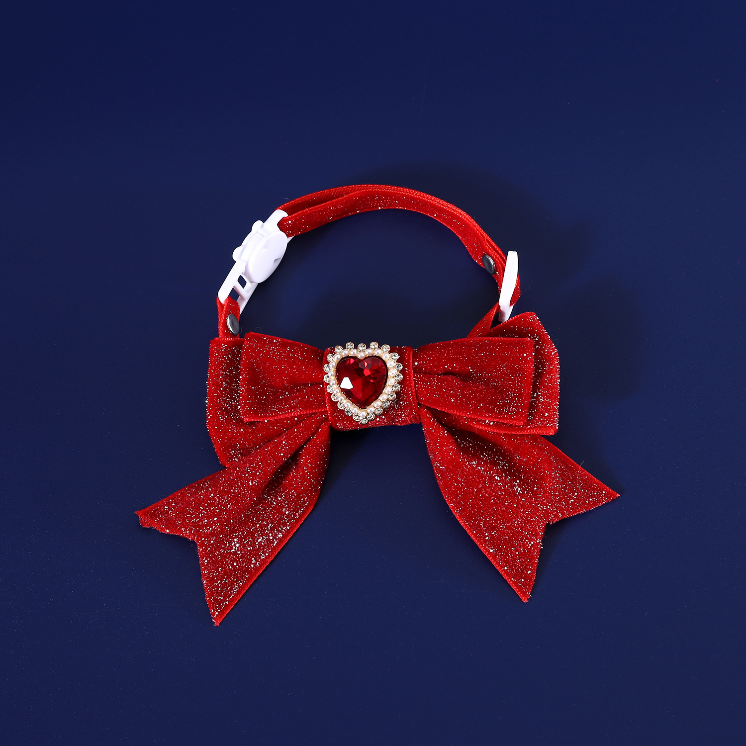 Pet amor seda collar de arco de perlas gemas ajustable corbata de plata accesorios de cumpleaños de perros gatos