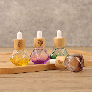 High-End Essential Oil Essence Bottle Empty Bottle Essence Toner Portable Essential Oil Bottle Light-Proof Glass Dropper Bottle