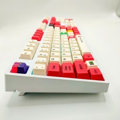 現物卸売りクロスボーダーアマゾン霊鍵真機械キーボード108シングルモード/三モード発光青紅茶軸キーボード