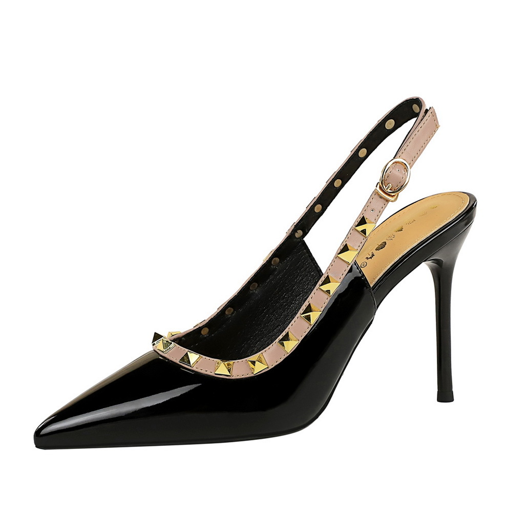 1759 style banquet high-heeled shoes with thin heels, super high heels, shallow mouth, patent leather rivets, empty back, straight strap, single shoe, women's shoes