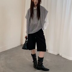时尚简约高级感镂空针织马甲女2025秋季新款休闲背心+披肩两件套