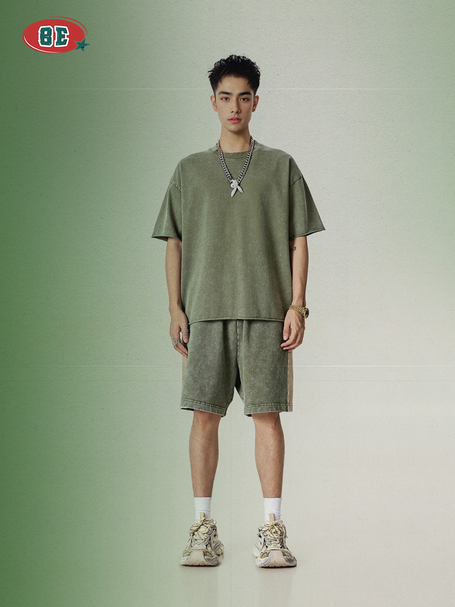 Ropa para Hombre BE | Conjunto de Camiseta de Manga Corta y Pantalones Cortos Deportivos con Bloques de Color y Estilo Retro Americano para Hombre, Verano 2025, Casual y Versátil