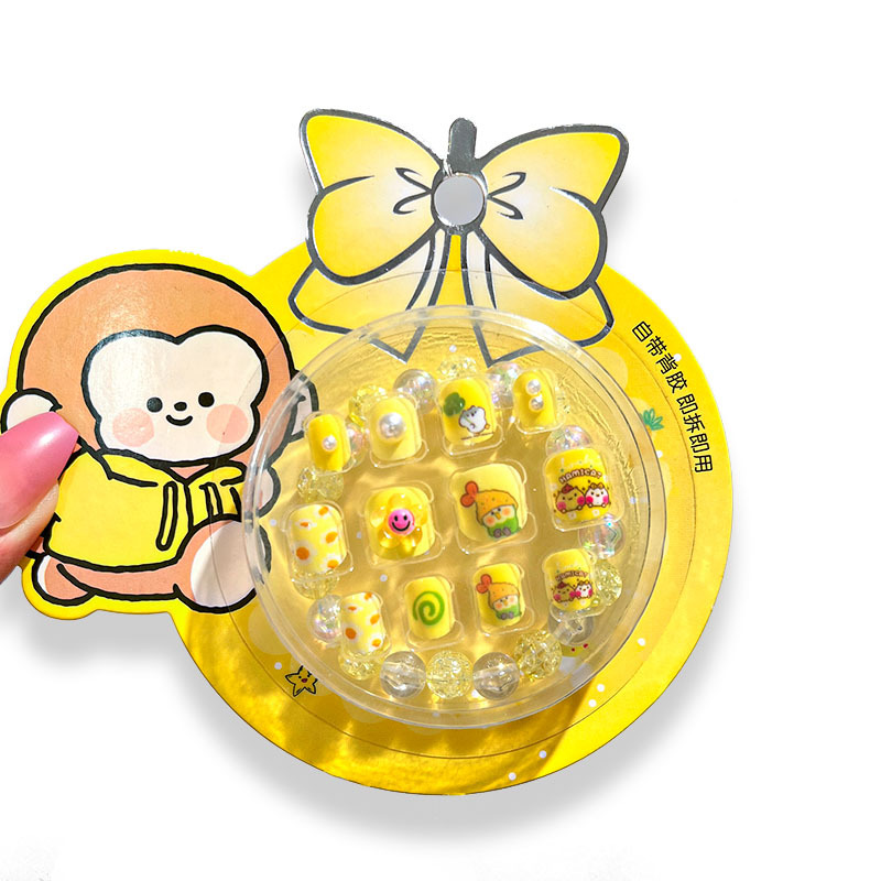 Pegatinas de uñas para niños con pulsera de cuentas parche de uñas falso bebé autoadhesivo estilo ins pegatinas de uñas de dibujos animados
