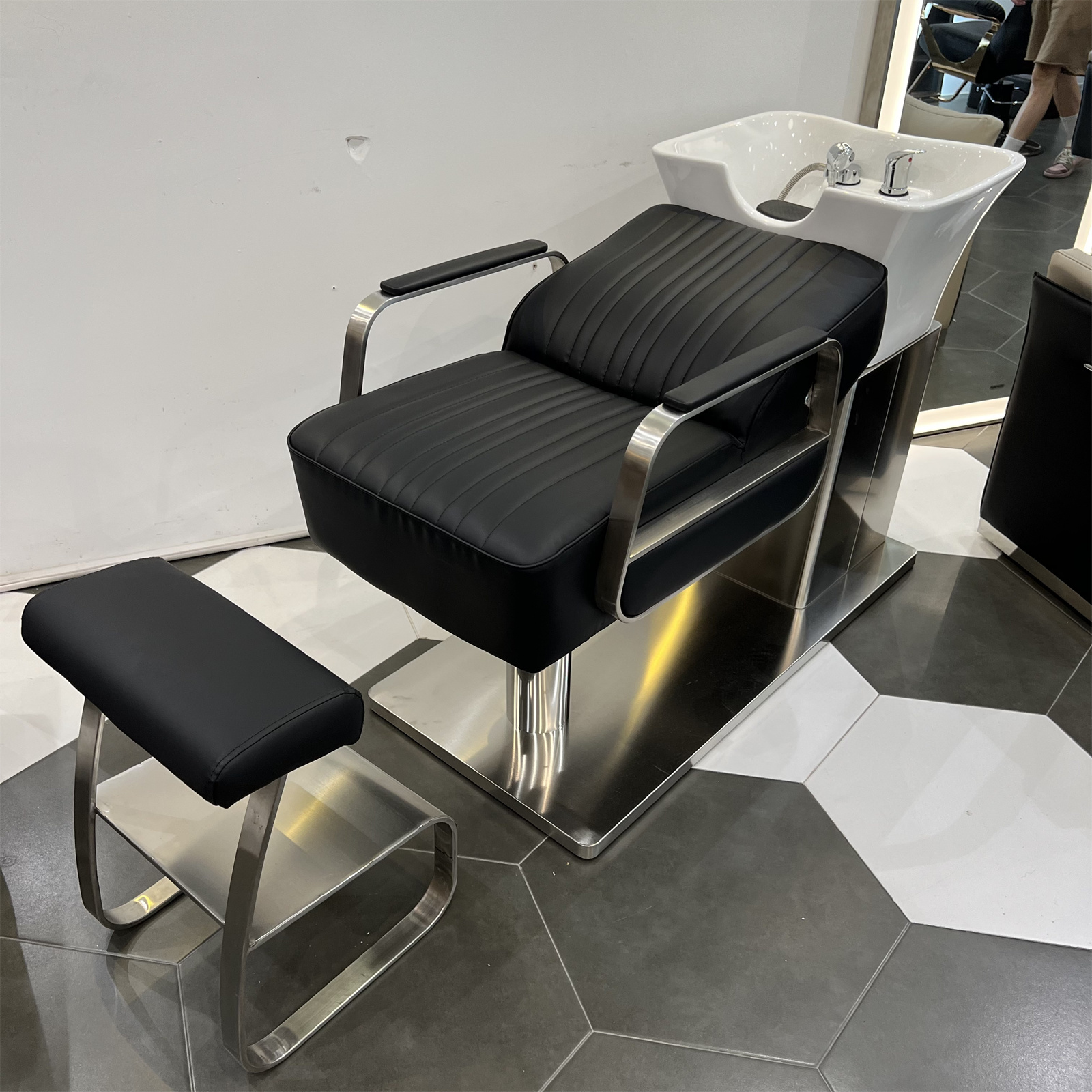 Internet de la celebridad salón de Pelo Semi-acostado cama de champú peluquería especial de lavado cama de masaje cama peluquería cuenca cerámica cama de masaje