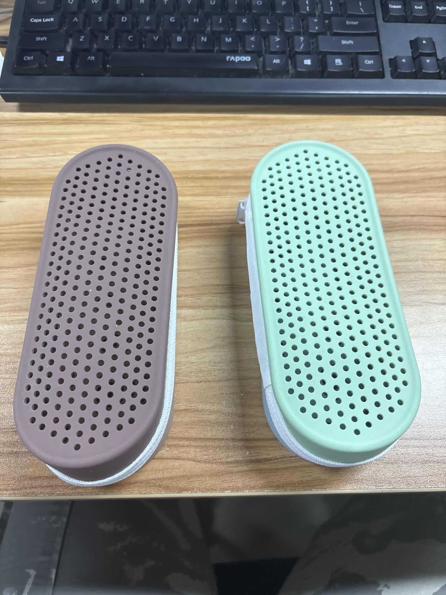 Estilo explosivo transfronterizo, caja de gafas de natación de silicona de gran capacidad transpirable de doble cara, caja de protección de gafas, bolsa de almacenamiento de gafas de natación portátil a prueba de caídas