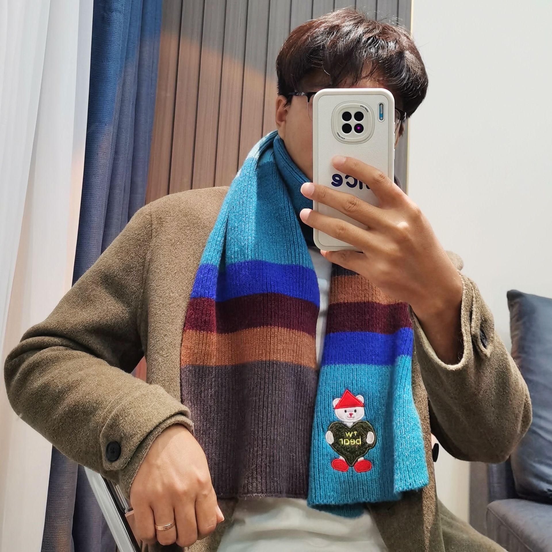 80f737d50e6218311d8a4724e18586