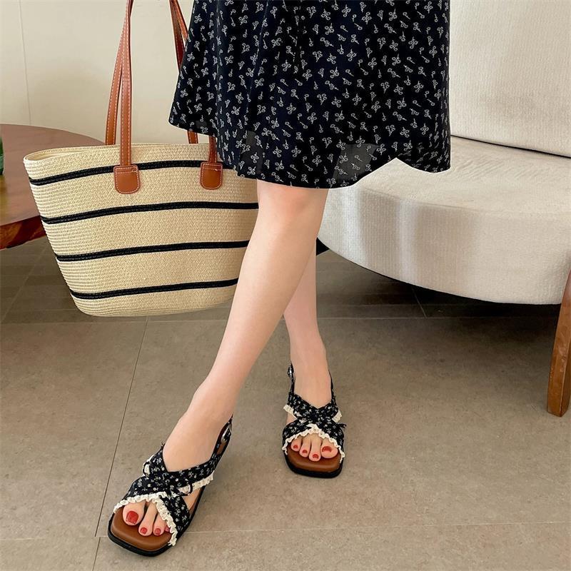 Sandalias de hadas francesas de fondo grueso para mujeres 2026 nuevo verano con falda retro antideslizante sandalias de flores