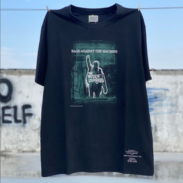 Vtg半袖男アメリカンヴィンテージマンソンセントレトロダークダーク欧米古いfogスタイルハイストリートtシャツ