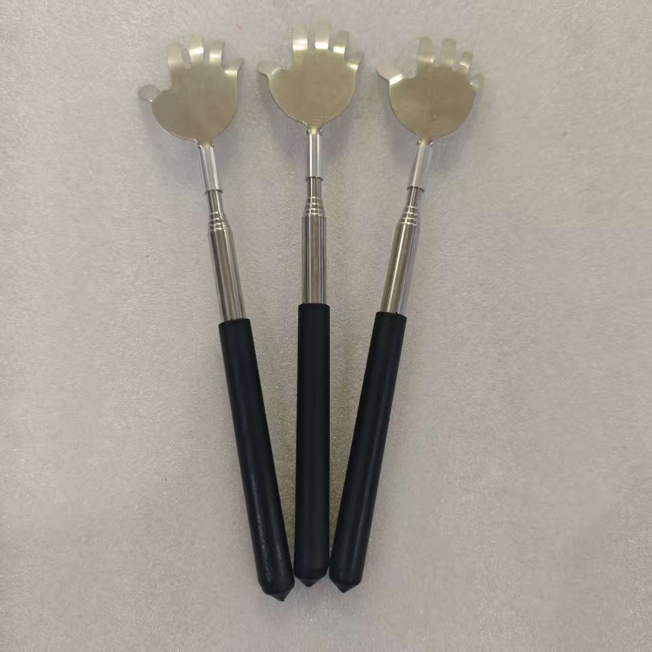 源头工厂不锈钢可伸缩手型痒痒挠老头乐抓痒耙不求人抓背器挠痒爪