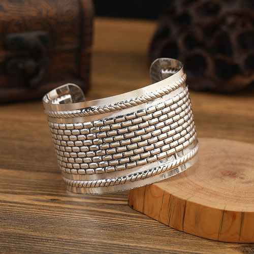 Retro ethnic Miao silver wide version bracelet with carved patterns for women, Bohemian arm bracelet, Tibetan bracelet, exotic accessories
