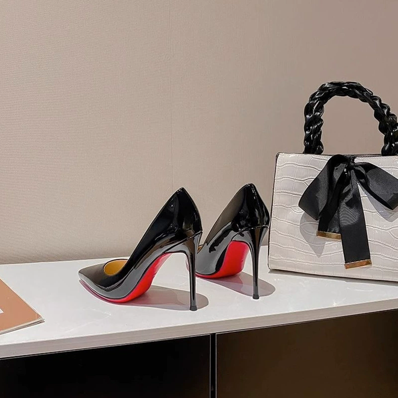 Черные женские туфли на высоком каблуке, новинка 2023 года, туфли на шпильке из лакированной кожи с красной подошвой и элитным ощущением, женская обувь 10cm года