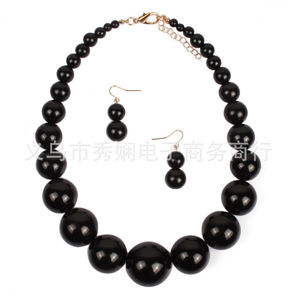 Short necklace with tassels for bride pearl