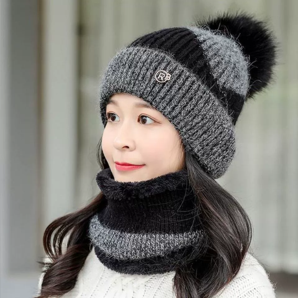 Winter fleece hat, keep warm knitted demi-season woolen universal scarf