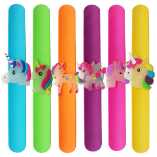 Cross-border luminous unicorn silicone pop ring children's cartoon cute fun PVC luminous clap ring bracelet