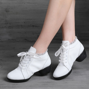 Manmanli cowhide dancing shoes 2021 spring and summer new mesh breathable square dancing shoes soft bottom sailor dancing shoes