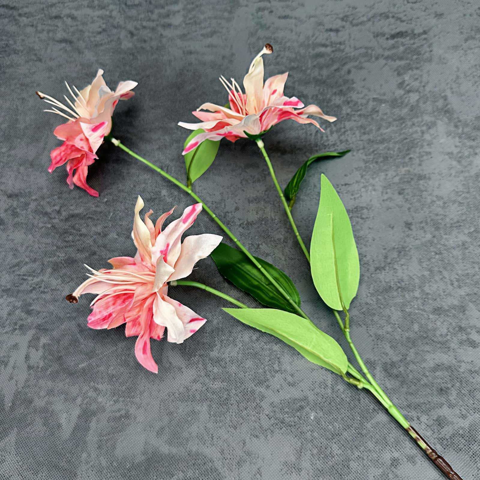 Impresión de flores de simulación 3 cabezas lirios decoración del hogar decoración de bodas decoración de flores falsas al por mayor