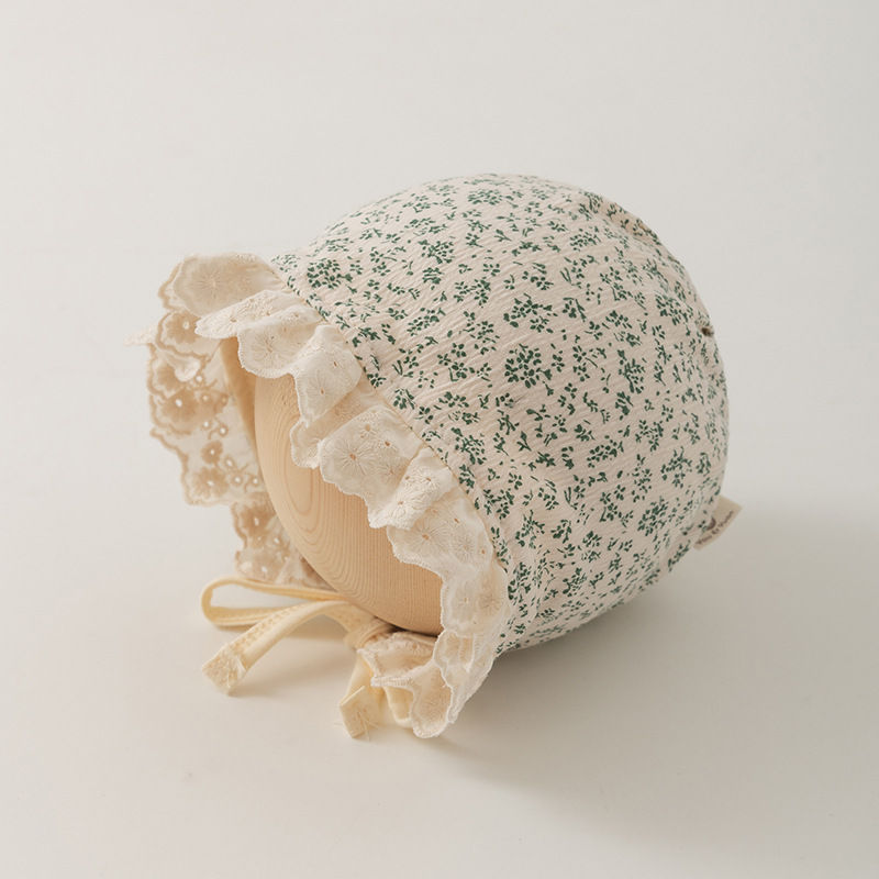 Sombrero de la corte infantil primavera y otoño gorro de princesa de flores cortas encantador versátil para bebés protectoras de oídos sombrero de protección solar