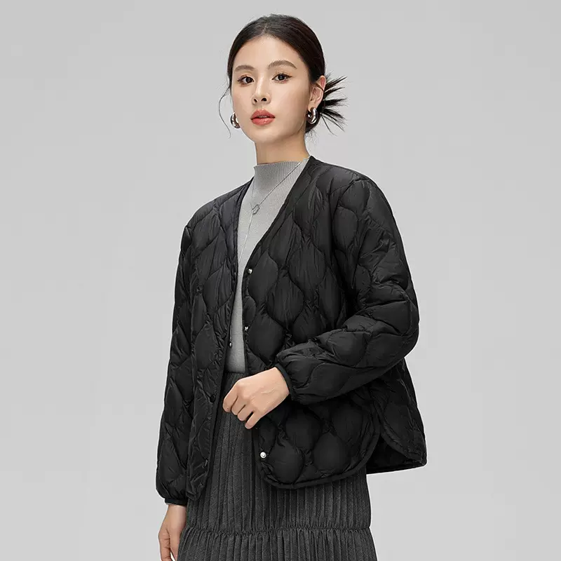 羽绒服女轻薄短款2024秋冬季新款轻便外穿内胆保暖小格子外套