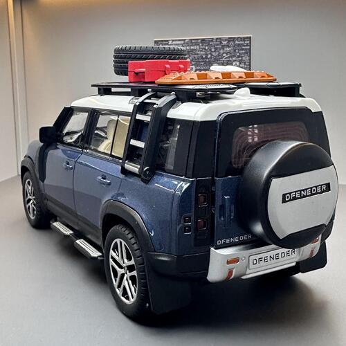 Mingyi alloy car model 1:22 Land Rover Defender off-road vehicle sound and light pull back toy car music model ornaments collection