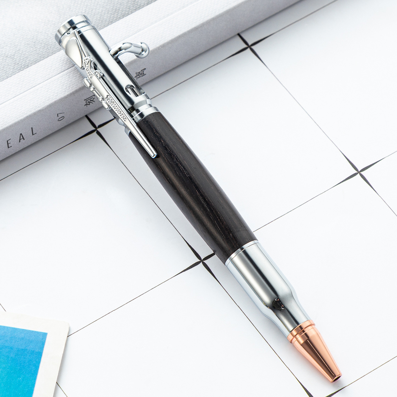 Nuevo bolígrafo imitación de bolígrafo mayorista creativo multifuncional de metal bolígrafo de bola puede imprimir logotipo bolígrafo de ametralladora