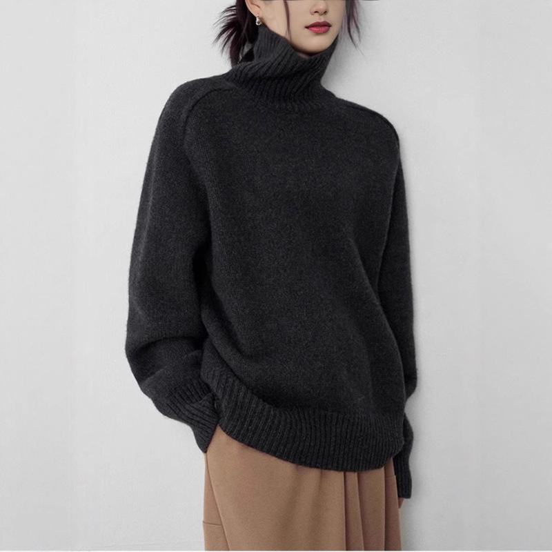 Autumn and Winter New European Style Turtleneck Wool Sweater for Women, Thickened Loose Lazy Style Sweater, Solid Color Plus-Size Knitted Base Shirt